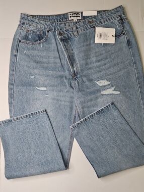 KBB by Kahlana "The Dylan Jean"